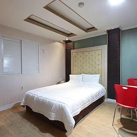 Hotel Venezia Songdo Busan